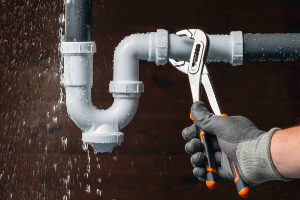Professional Drain Cleaning technician working in Mentcle, PA